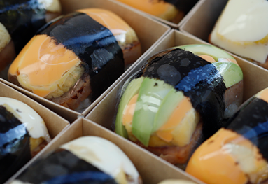 <b style="font-family: 'Pretendard';">Musubi</b>