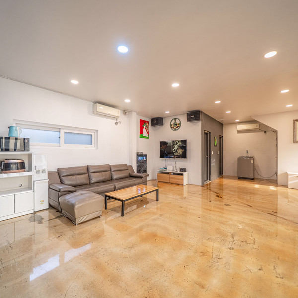 예약 상품 이미지