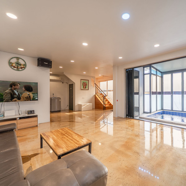 예약 상품 이미지