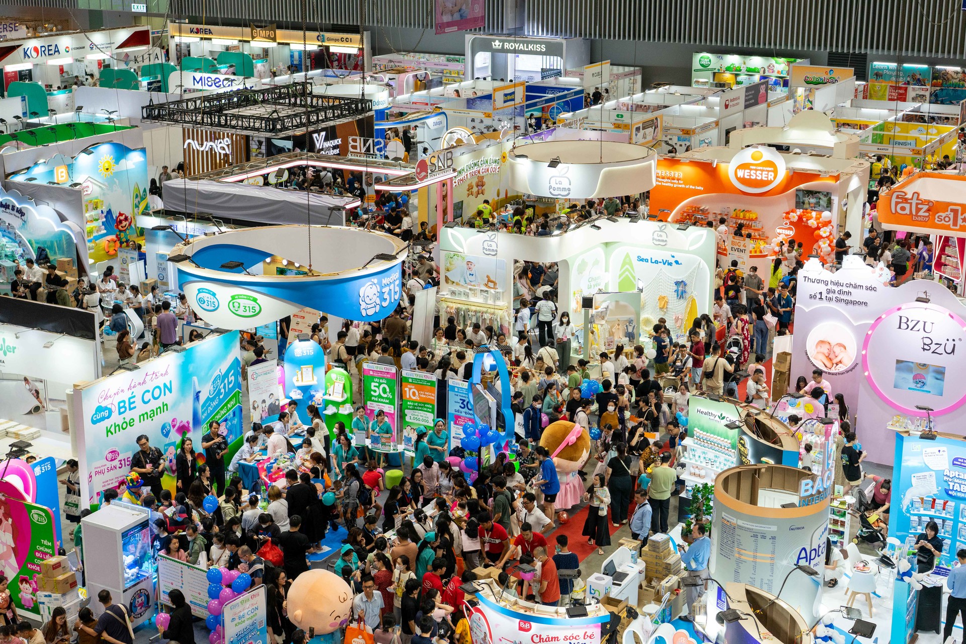 <p style="text-align: center;"><span style="font-size: 20px;"><strong><span style="color: rgb(255, 255, 255);">Exhibit</span></strong></span></p><p style="text-align: center;"><img src="https://cdn.imweb.me/upload/S20241219b05f84c6ff4f8/0d465e326f392.png" class="fr-fin fr-dib"></p>