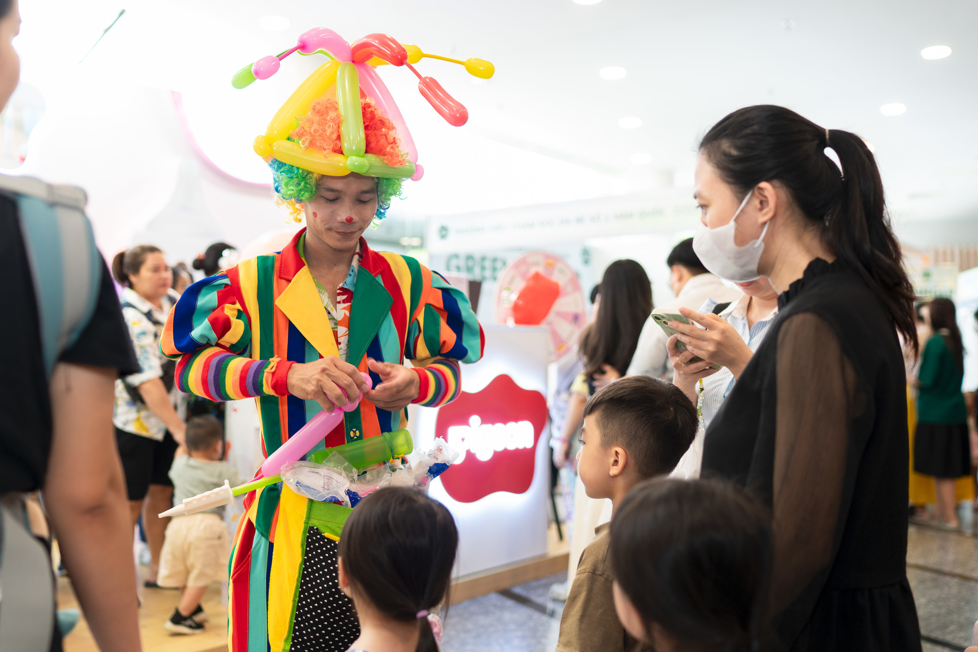 <p style="text-align: center;"><span style="font-size: 20px;"><strong><span style="color: rgb(255, 255, 255);">Gallery</span></strong></span></p><p style="text-align: center;"><img src="https://cdn.imweb.me/upload/S20241219b05f84c6ff4f8/0d465e326f392.png" class="fr-fin fr-dib"></p>