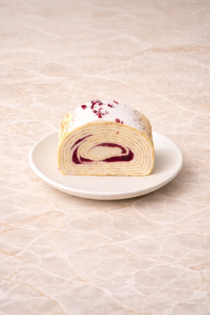 <p style="text-align:left; font-size:12px; margin-top:26px;">딸기 크레이프 롤<br><span style="color:#666;">사업자 회원 공개</span></p>