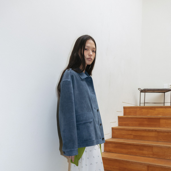 Suede Utility Jacket (Olive / Blue) : MONOHA