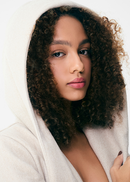 <h6><span style="font-family: Georgia, serif, 바탕, batang; color: rgb(54, 54, 54); font-size: 20px;">VITORIA</h6><br><br><br>