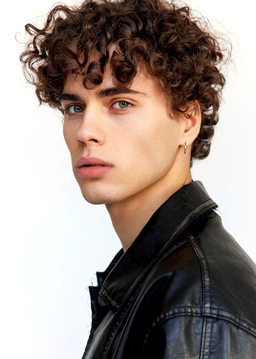 <h6><span style="font-family: Georgia, serif, 바탕, batang; color: rgb(54, 54, 54); font-size: 20px;">TOMAS</h6><br><br><br>