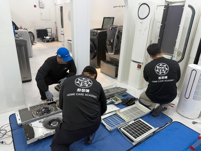 동탄에어컨청소학원, 화성에어컨청소학원, 스탠드에어컨청소학원, 시스템에어컨청소학원, 천장형에어컨청소학원, 벽걸이에어컨청소학원, 에어컨청소학원, 에어컨세척학원, 에어컨청소교육기관, 최정예홈케어아카데미