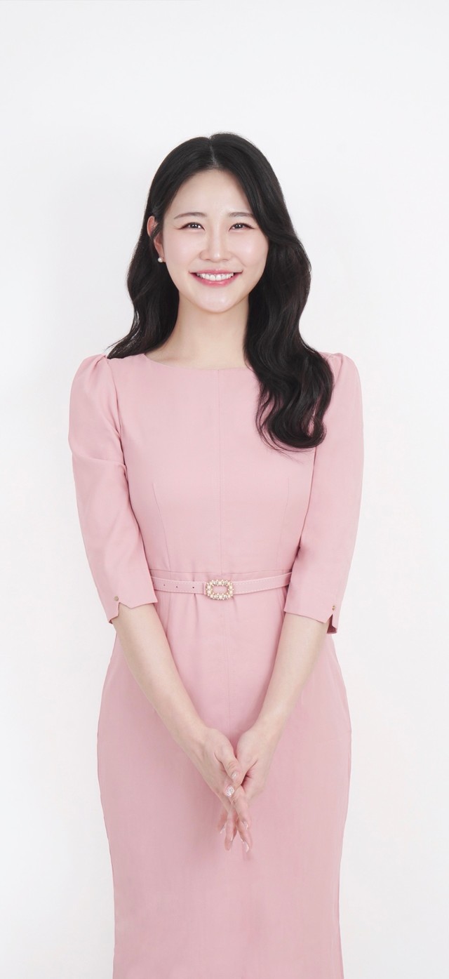 박서진 아나운서