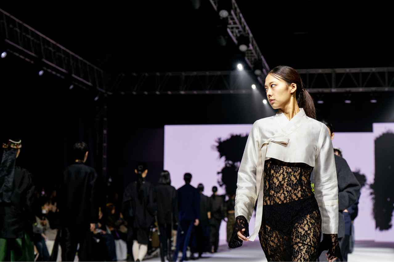 BAJUYO < EP.01: HANBOK EXPERIMENT > Fashion Show_ 2025.11.01