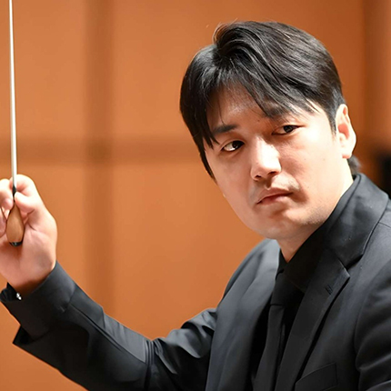 민병현 객원지휘자