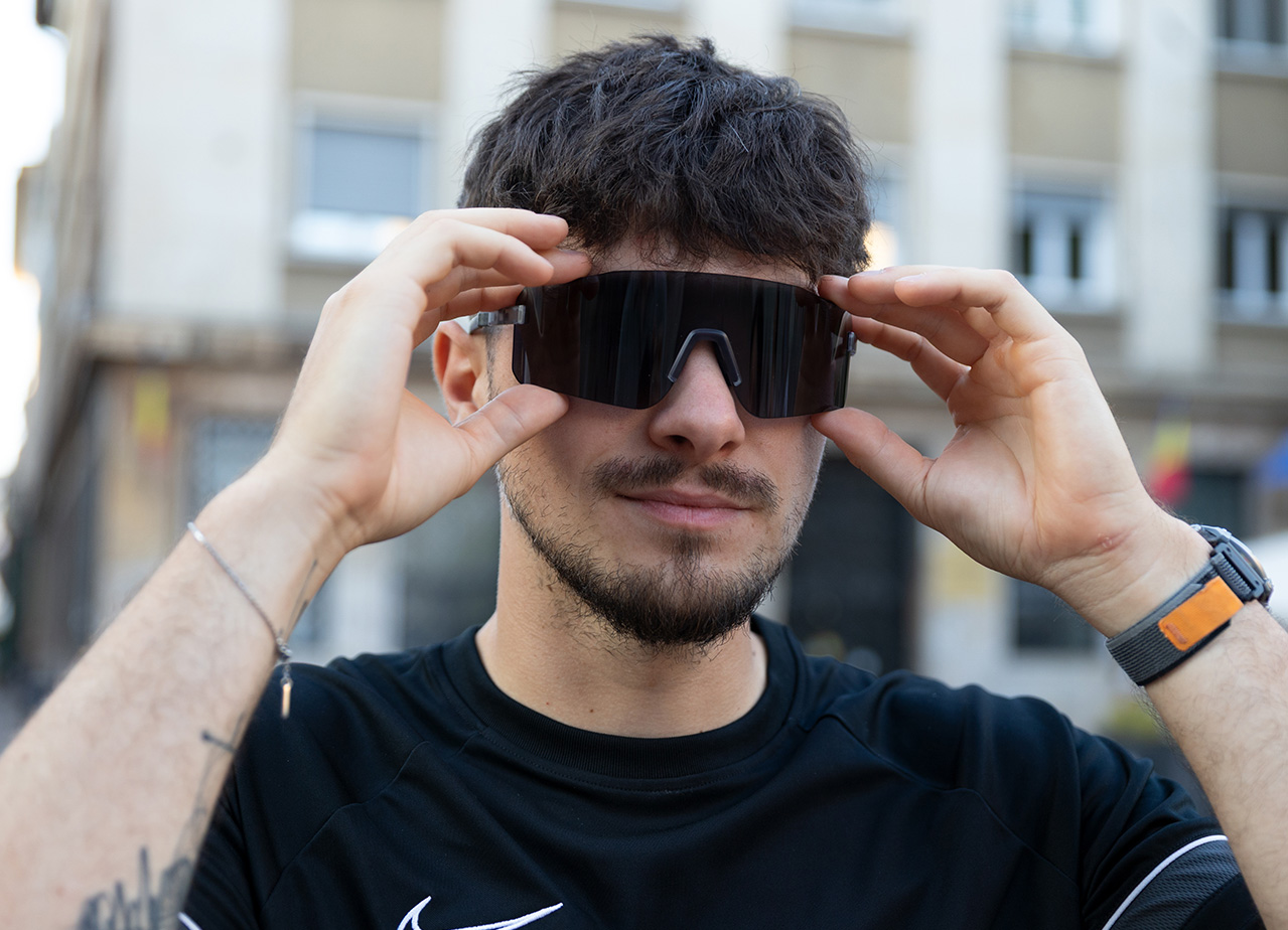 TONDEER joins us in a moment of intense activity.