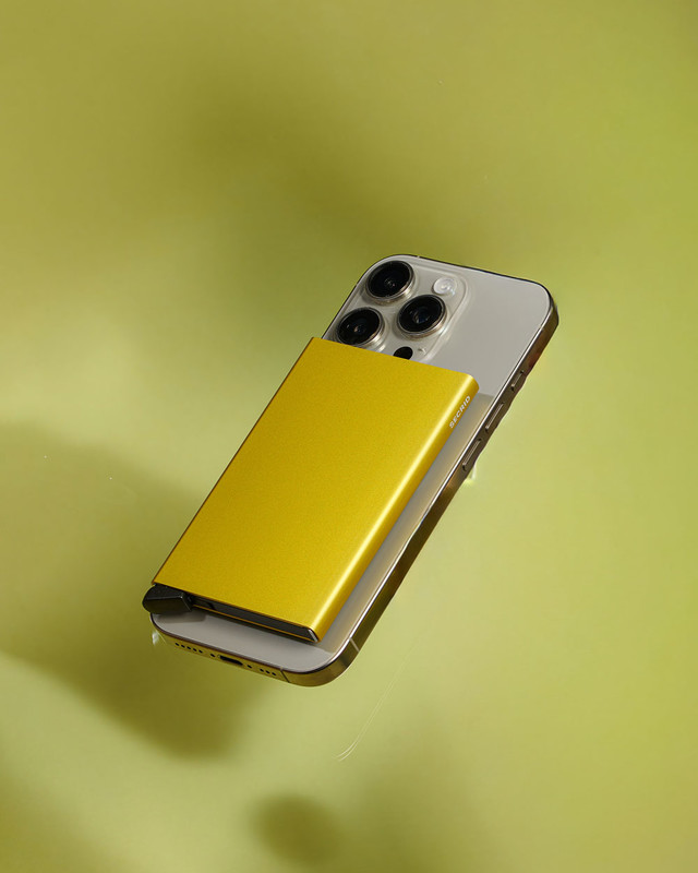 <p style="padding-top:1rem; line-height:1; text-align:left;"><strong><span style="color: rgb(34, 34, 34);">맥세이프</span></strong></p>  <p style="line-height:1; font-size: 13px; text-align:left;"><span style="color: rgb(34, 34, 34);">78,000원-</span></p>