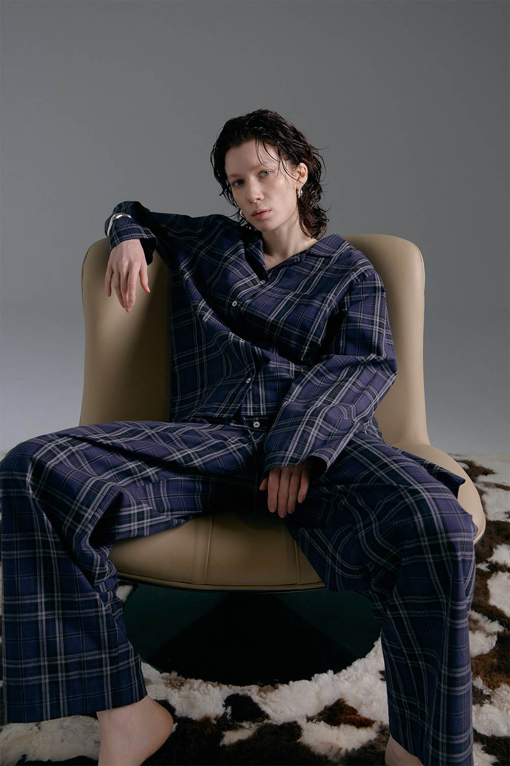 <div class="mobile-02-title";>100% Cotton Pajamas with Apron</div>