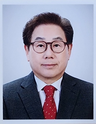 <br><h6 style="text-align: left;"><span style="color:#01b552; font-size: 25px;">이성우 장로</span></h6>  <p style="text-align: left;">부회장</span></p>