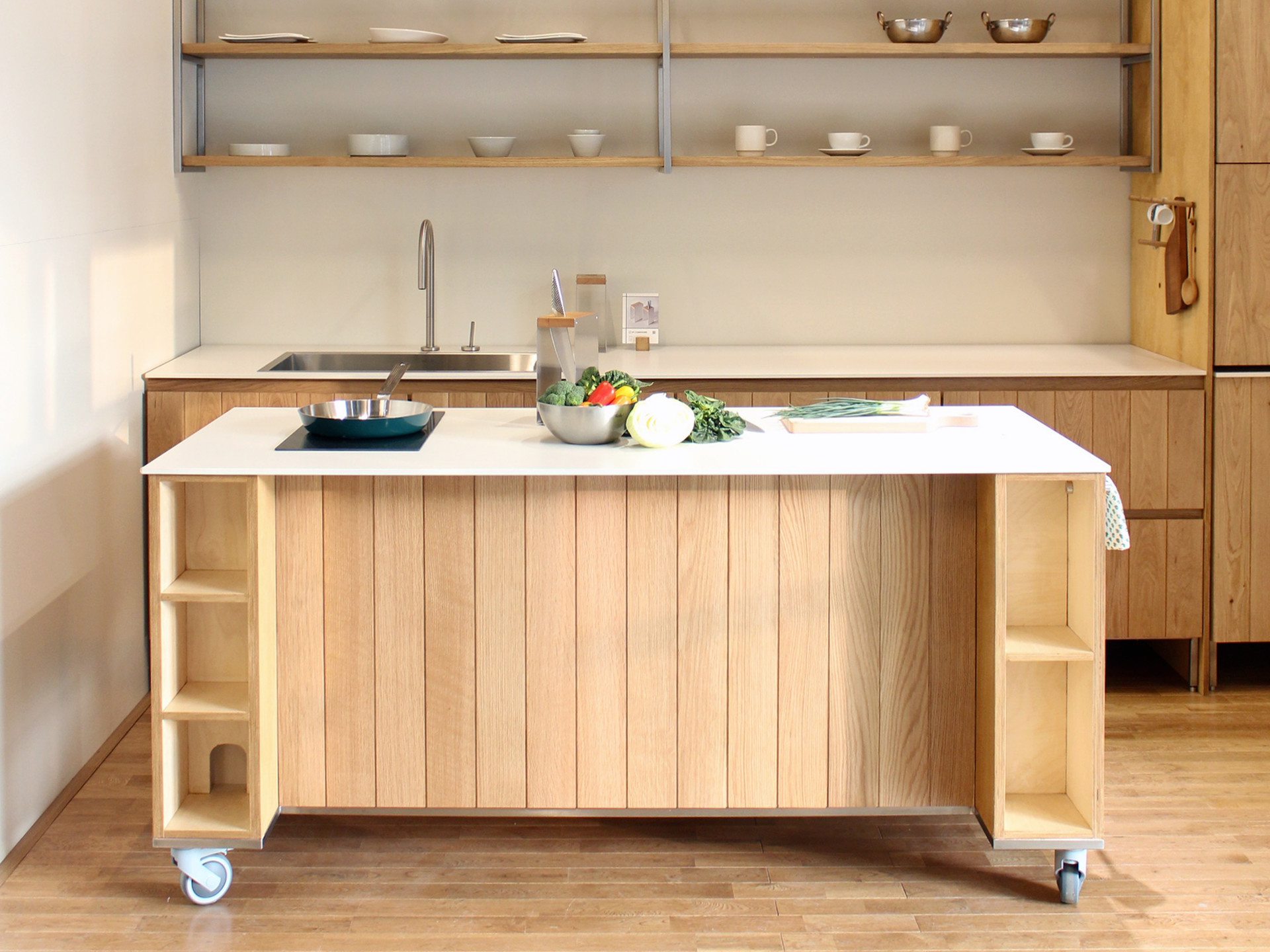 바이컴홈 Ideal Kitchen 전경