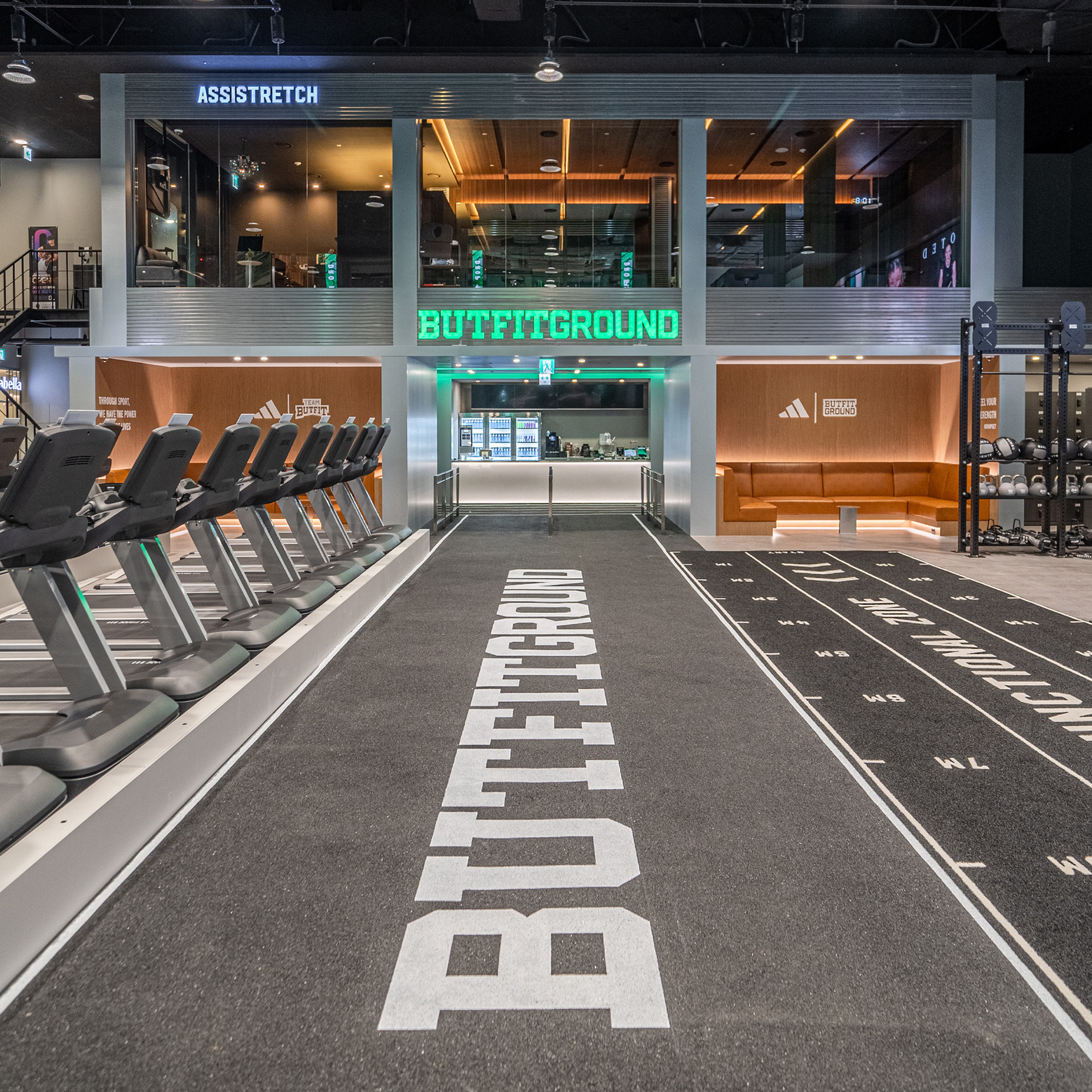 <p style="text-align:middle; font-size:14px; margin-top:7px;">BUTFITGROUND</p>PANGYO VENTURE TOWN<br><span style="color:#e8caa7;">