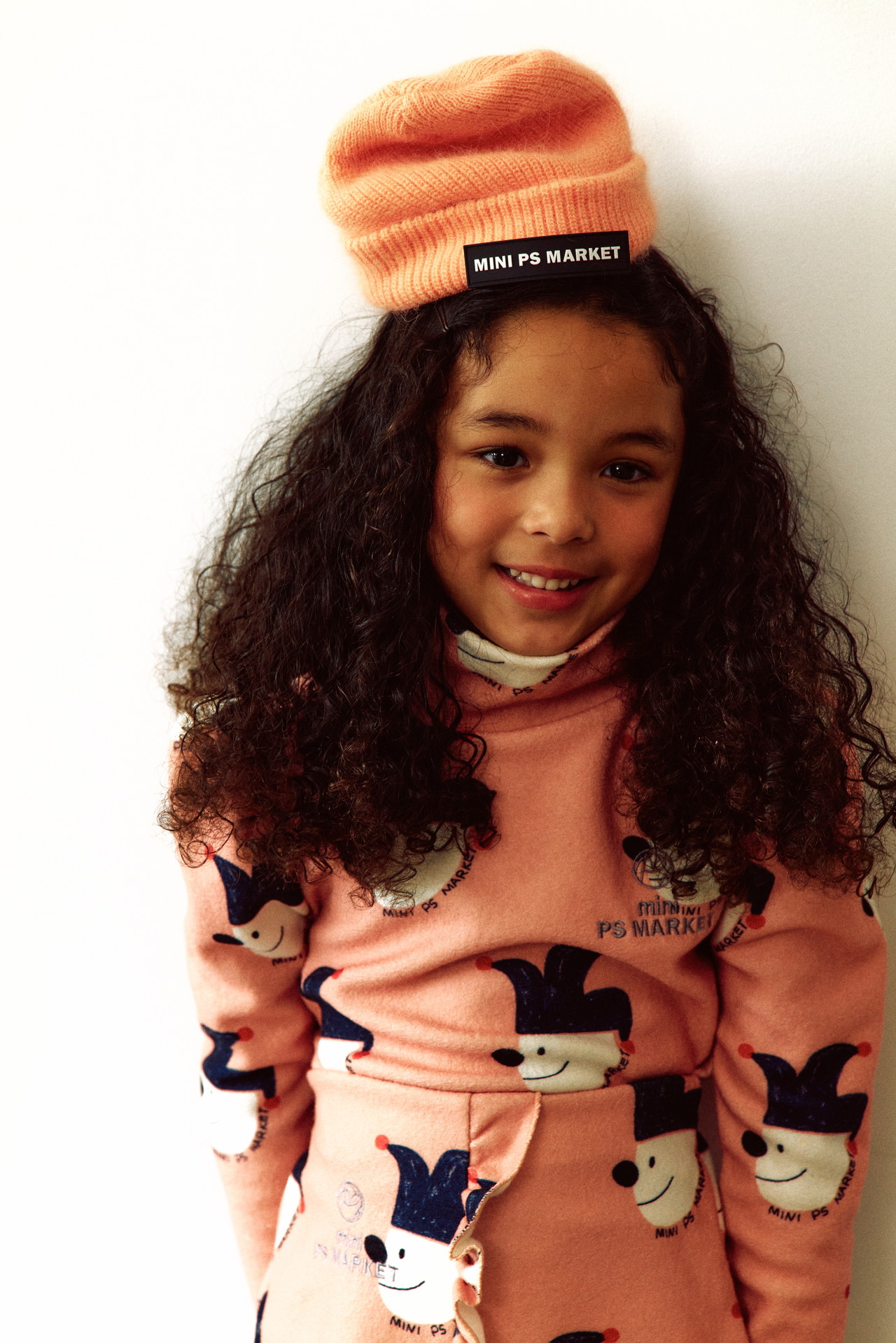 <p style="text-align: center;"><span style="color: rgb(255, 255, 255); font-size: 30px;"><strong>MINI PS MARKET</strong></span></p>  <p style="text-align: center;"><span style="color: rgb(255, 255, 255); font-size: 16px;"><span style="letter-spacing: 2px;">FOR KIDS</span></span></p>