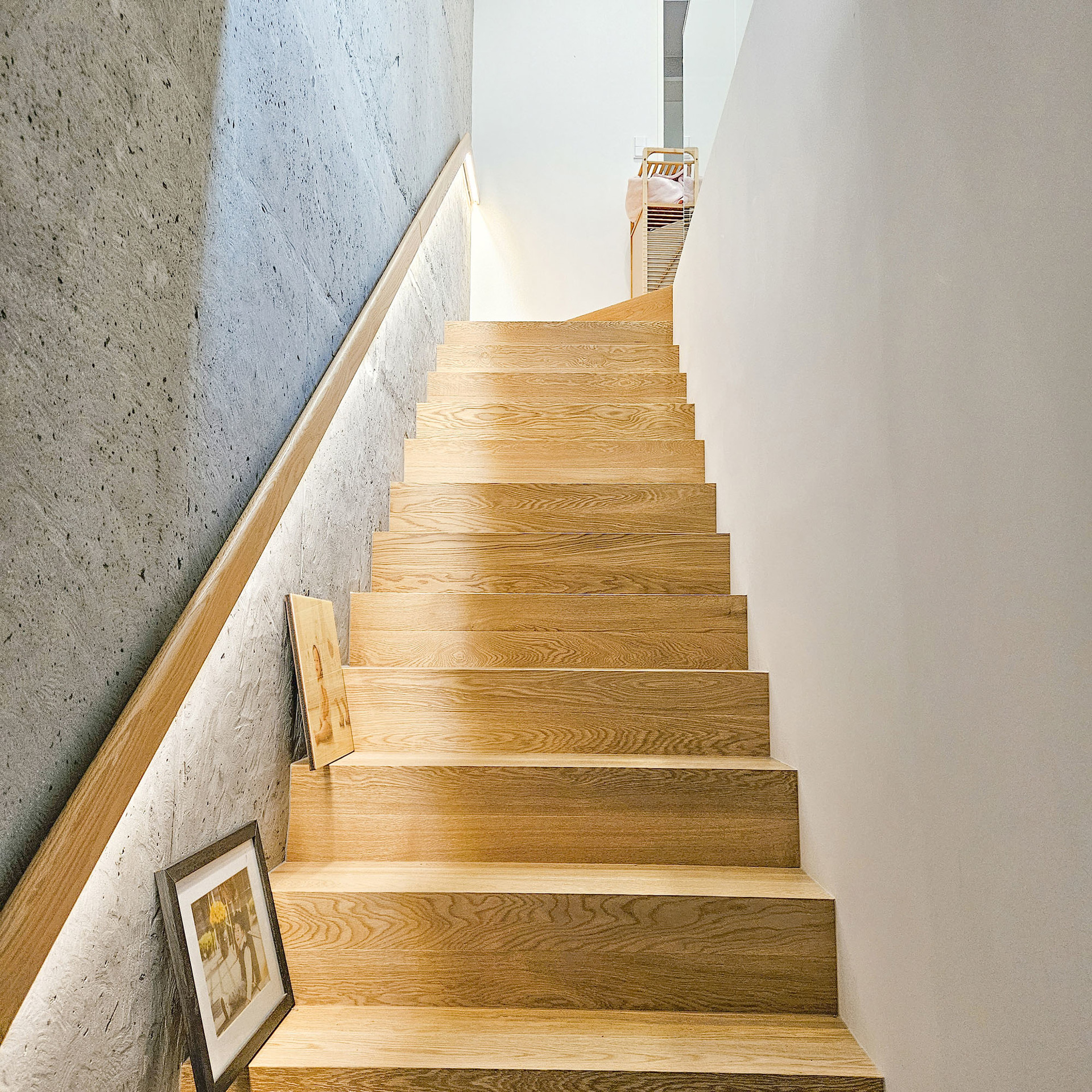 바롤로 원목계단 | 다인앤살리스