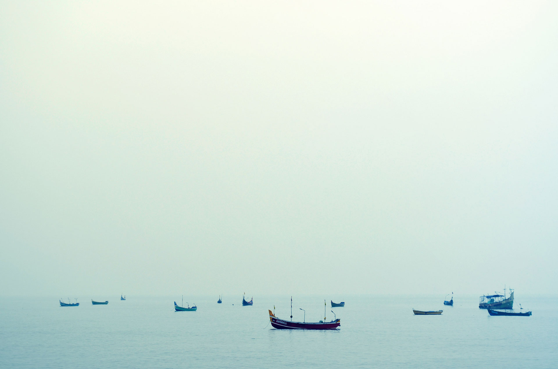 <style>     /* 텍스트와 버튼을 감싸는 전체 그룹 (위치 제어용) */     .edge-overlay-wrapper {         position: absolute; /* 부모(배경) 영역을 기준으로 위치 고정 */         left: 100px; /* 왼쪽에서 100px */         top: 50%; /* 위에서 50% 위치로 내림 */         transform: translateY(-50%); /* 자신의 높이의 절반만큼 다시 올려서 완벽한 세로 중앙 정렬 */         z-index: 10;     }      /* 얹어질 텍스트 스타일 */     .edge-overlay-text {         /* 고딕 계열 폰트 적용 */         font-family: 'Noto Sans KR', 'Apple SD Gothic Neo', 'Malgun Gothic', '맑은 고딕', sans-serif !important;         font-size: 28px !important;         font-weight: 800 !important;         color: #000000 !important;                  margin: 0 0 25px 0; /* 아래에 올 버튼과의 간격(25px) 띄움 */         line-height: 1.5;         word-break: keep-all;     }      /* 엣지 임팩트 버튼 스타일 */     .edge-impact-btn {         display: inline-block;         padding: 14px 28px;         background-color: #222222; /* 세련된 진한 검정/회색 톤 */         color: #ffffff !important; /* 버튼 글씨는 하얀색 */         font-family: 'Noto Sans KR', 'Apple SD Gothic Neo', 'Malgun Gothic', '맑은 고딕', sans-serif !important;         font-size: 16px;         font-weight: 700;         text-decoration: none; /* 밑줄 제거 */         border-radius: 6px; /* 모서리 살짝 둥글게 */         box-shadow: 0 4px 6px rgba(0, 0, 0, 0.1); /* 부드러운 그림자 */         transition: background-color 0.3s ease; /* 마우스 오버 시 부드러운 색상 전환 */     }      /* 버튼 마우스 오버 효과 */     .edge-impact-btn:hover {         background-color: #555555; /* 마우스를 올리면 색상이 살짝 밝아짐 */     }          /* 모바일 반응형 처리 */     @media (max-width: 768px) {         .edge-overlay-wrapper {             left: 30px; /* 모바일에서는 왼쪽 여백 축소 */         }         .edge-overlay-text {             font-size: 20px !important;             margin-bottom: 20px;         }         .edge-impact-btn {             font-size: 15px;             padding: 12px 24px;         }     } </style>  <div class="edge-overlay-wrapper">     <div class="edge-overlay-text">         비영리 조직과 활동가 전문 교육기관을 목표로 하는 엣지는<br>         활동가가 더 나은 사회를 상상하고 실현할 수 있도록<br> 학습과 교류, 성장을 지원합니다.     </div>     <a href="https://activistcampus.org/mission-vision" class="edge-impact-btn">         엣지 알아보기     </a> </div>