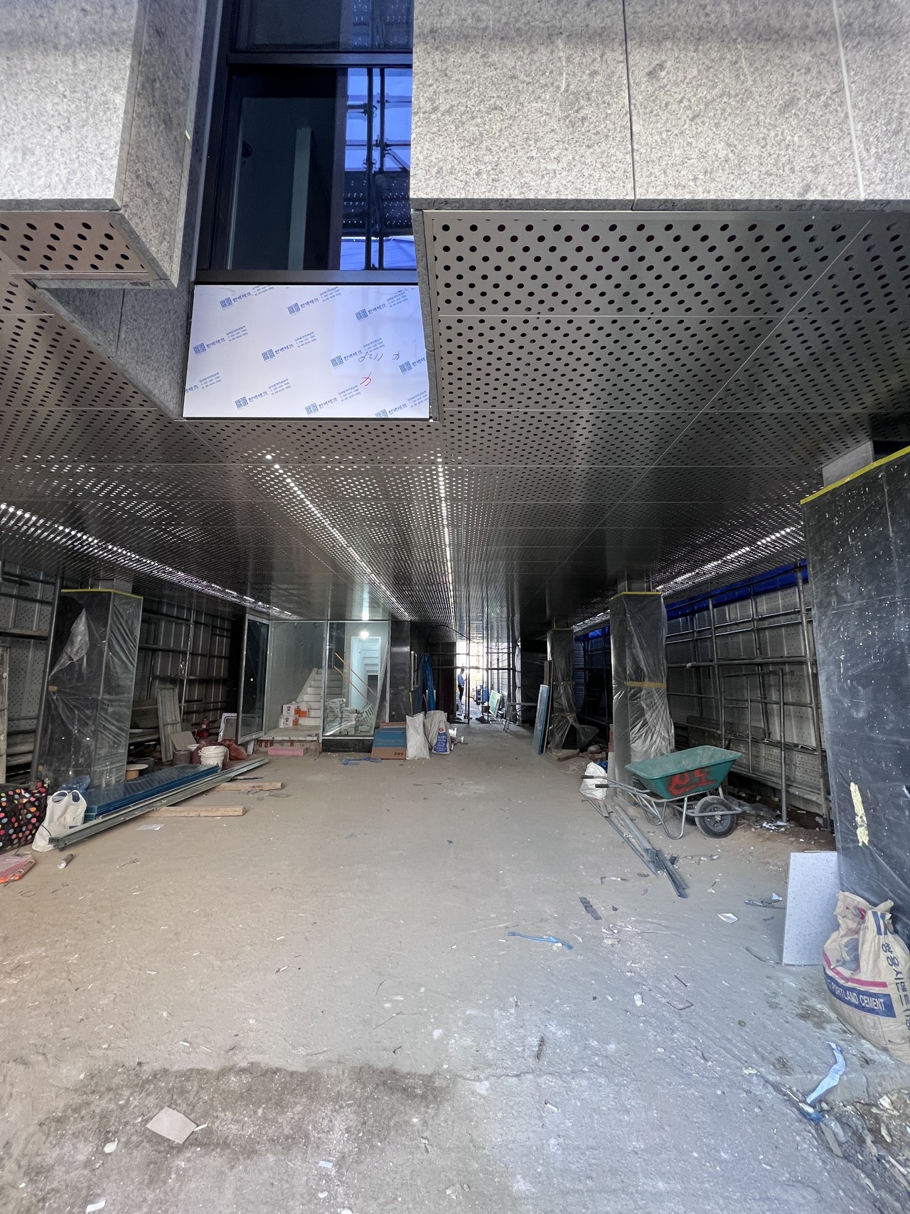 평택대학교 주차장 천장재(경기도 평택시 서동대로 3825)