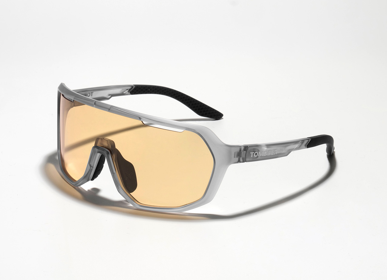 Semi-Dark Crystal_Yellow-Brown Tinted Lens