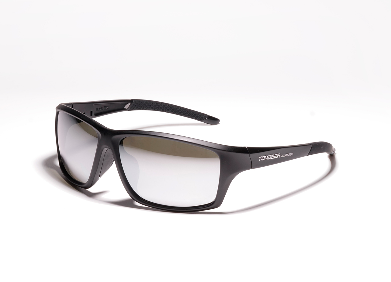 Black_Titanium Silver Lens