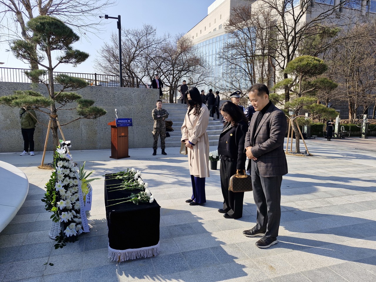 주한미군전사자 헌화행사 (3.13)