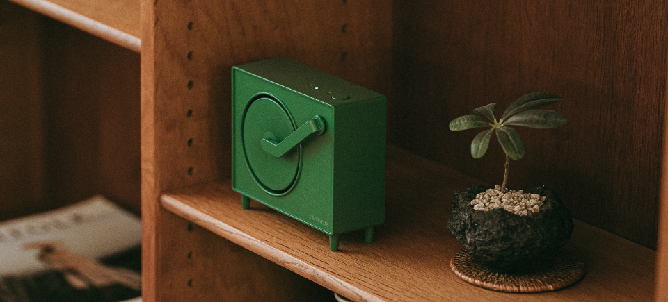 <!-- 좌하단 제품명 + SHOP NOW (자간/컬러/굵기 전부 변수로 제어) --> <div   style="     position:absolute; left:var(--pos-x,18px); bottom:var(--pos-y,18px);     z-index:99; display:block; line-height:1; text-align:left;     text-transform:var(--caps,uppercase); pointer-events:auto;     text-shadow:0 2px 14px rgba(0,0,0,.45); font-family:inherit;      /* ===== 여기만 손대면 됨 ===== */     --title-text: 'DRUNK LOVERS'; /* 제품명 텍스트(원하면 바꿔쓰기) */      /* 색상 */     --title-color:#fff;      /* 제품명 컬러 */     --link-color:#fff;       /* SHOP NOW 컬러 */     --link-hover:#c60000;    /* (선택) 마우스오버 컬러 */      /* 굵기(100~900) */     --title-weight:400;      /* 제품명 굵기 */     --link-weight:800;       /* SHOP NOW 굵기 */      /* 자간 */     --title-ls:.01em;        /* 제품명 자간 */     --link-ls:.02em;         /* SHOP NOW 자간 */      /* 밑줄(두께/간격) */     --ud-thk:1.6px;          /* 밑줄 두께 */     --ud-off:3px;            /* 밑줄과 텍스트 간격 */      /* 위치 보정(필요 시) */     --pos-x:18px;            /* 좌우 위치 */     --pos-y:18px;            /* 하단 여백 */   " >   <!-- 제품명 -->   <div     style="       font-weight:var(--title-weight);       letter-spacing:var(--title-ls);       font-size:clamp(16px,2.2vw,30px);       color:var(--title-color) !important;       -webkit-text-fill-color:var(--title-color);       white-space:nowrap;     "   >TURNTABLE DIFFUSER</div>    <!-- SHOP NOW (화살표 제거 / 밑줄 유지 / hover 컬러 선택 가능) -->   <a href="https://www.raffineur.com/TURNTABLE"      style="        display:inline-block; margin-top:.44rem;        color:var(--link-color) !important; -webkit-text-fill-color:var(--link-color) !important;        text-decoration:underline !important;        text-decoration-color:var(--link-color) !important;        text-decoration-thickness:var(--ud-thk);        text-underline-offset:var(--ud-off);        background:transparent; border:0;        font-weight:var(--link-weight);        font-size:clamp(12px,1.2vw,15px);        letter-spacing:var(--link-ls);      "      onmouseenter="this.style.color=getComputedStyle(this).getPropertyValue('--link-hover') || 'var(--link-color)'; this.style.webkitTextFillColor=this.style.color; this.style.textDecorationColor=this.style.color;"      onmouseleave="this.style.color=getComputedStyle(this).getPropertyValue('--link-color'); this.style.webkitTextFillColor=this.style.color; this.style.textDecorationColor=this.style.color;"   >SHOP NOW</a> </div>