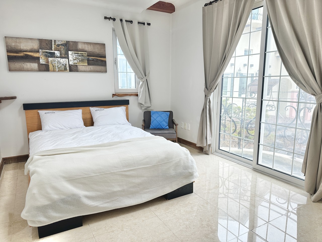 소토보체 펜트하우스 침실