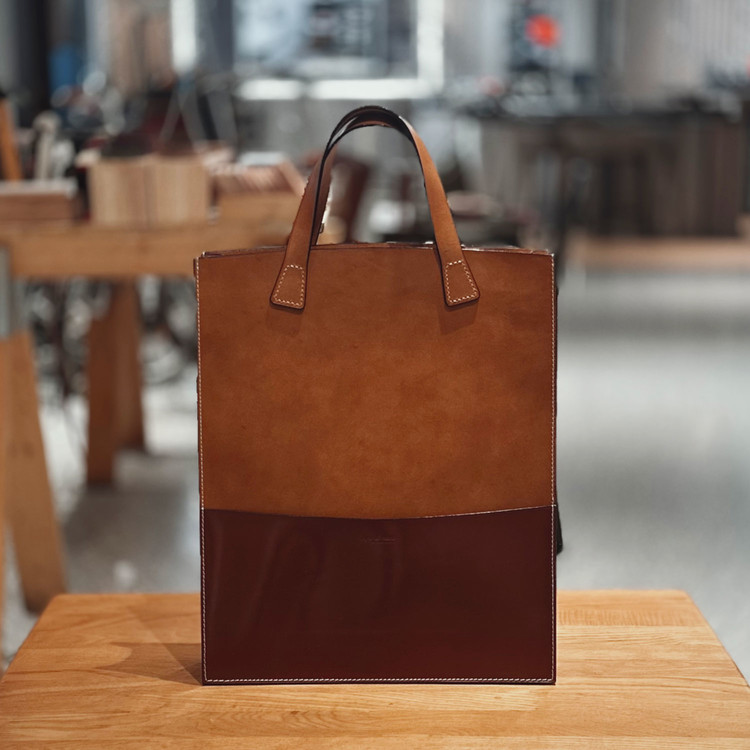 小物入れ M&D OGGETTI D'ARTE Arte di mano] Ripple Square Shopper bag : LEICA CASES & STRAPS by