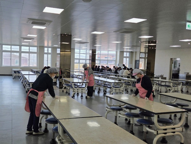 학교도우미