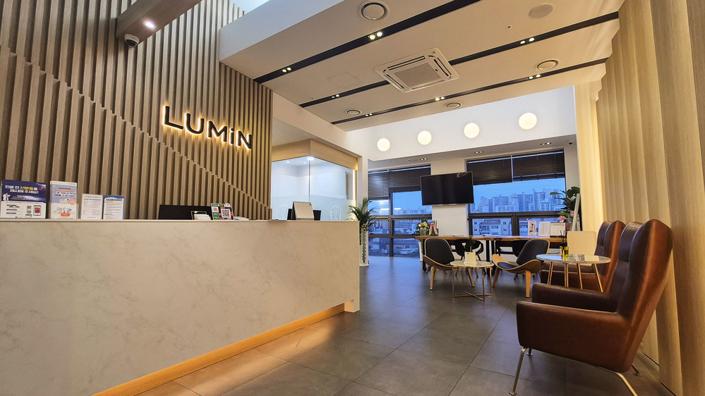 Lumin Dental Clinic接待與候診區