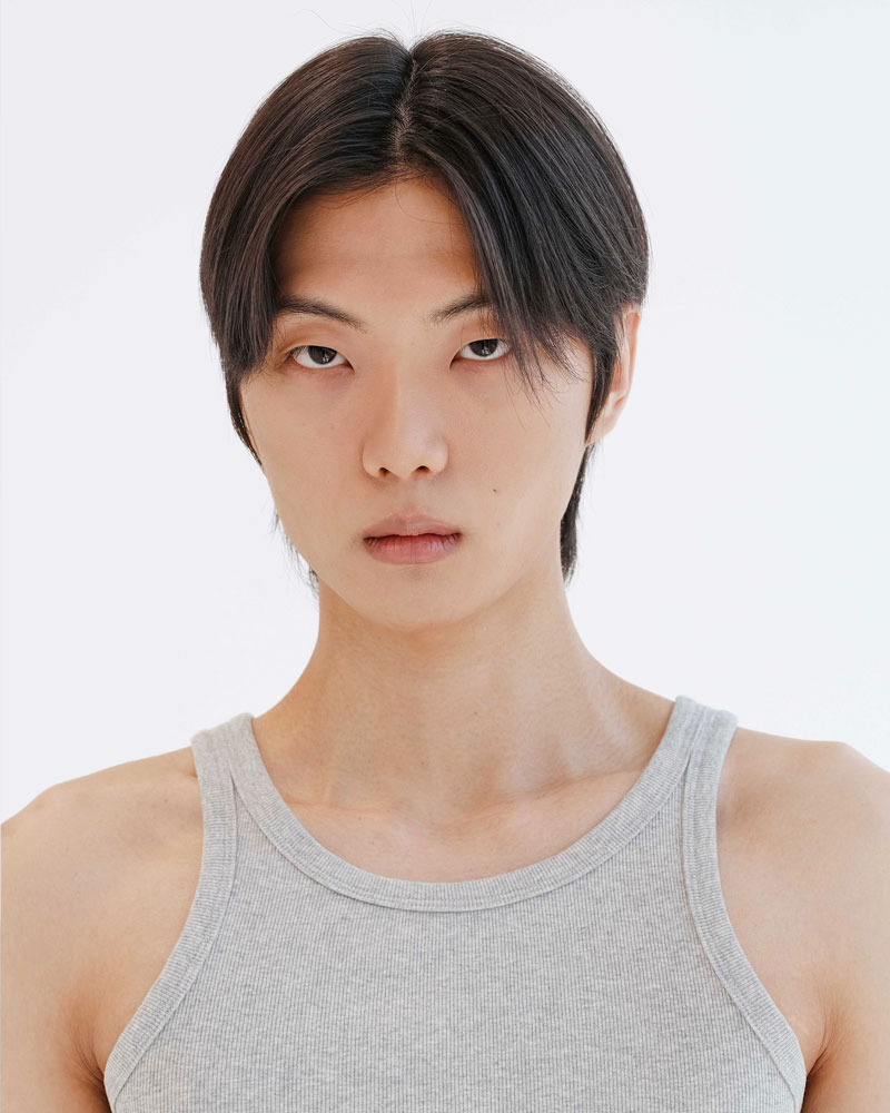HYUNWOO JEONG