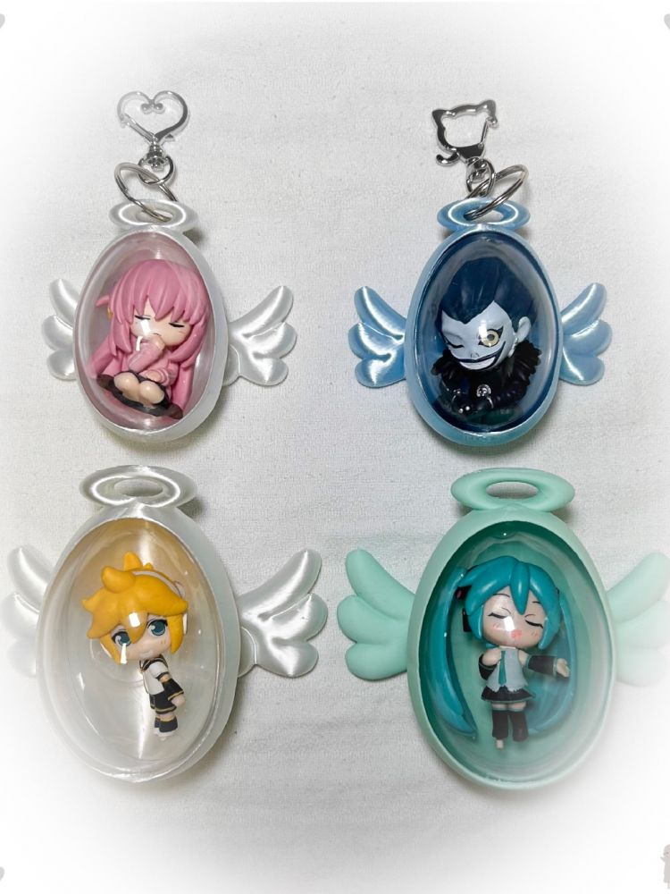 Engel ᰔ Gacha holder / 세로줄 캡슐 : 키리링 kiri-ring