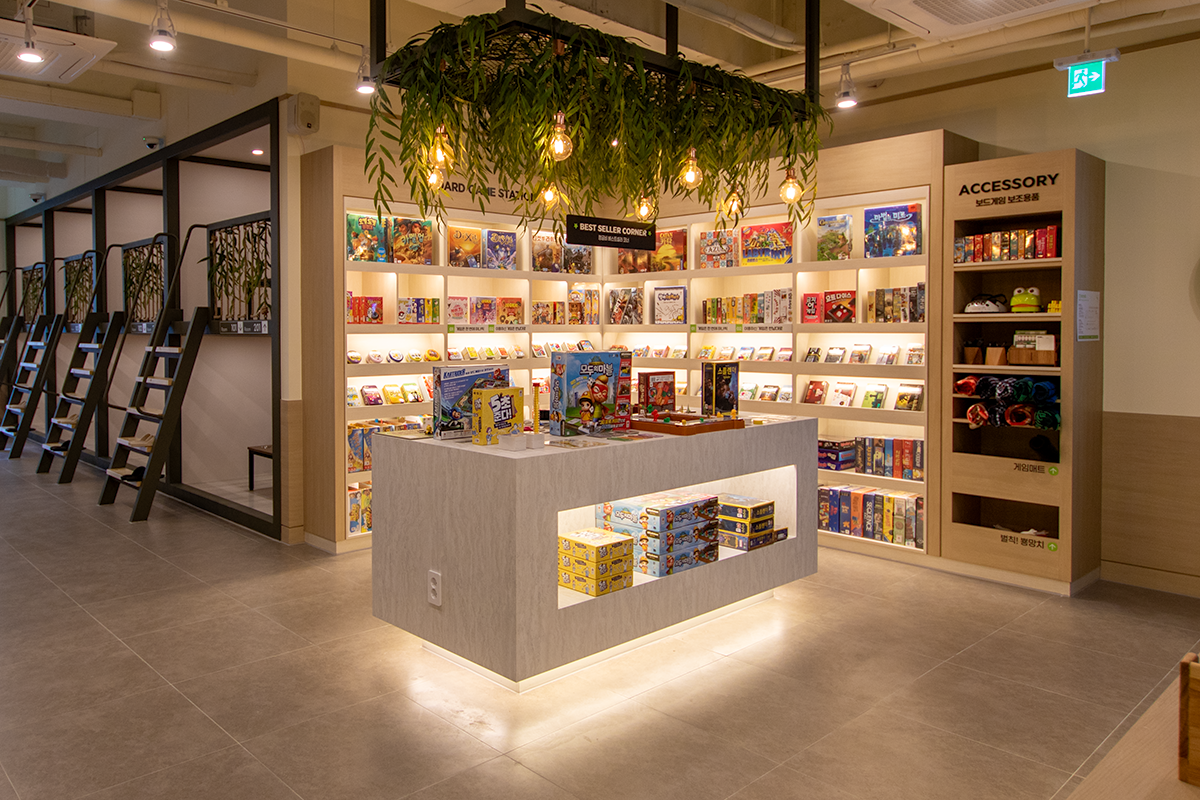 BEST SELLER CORNER