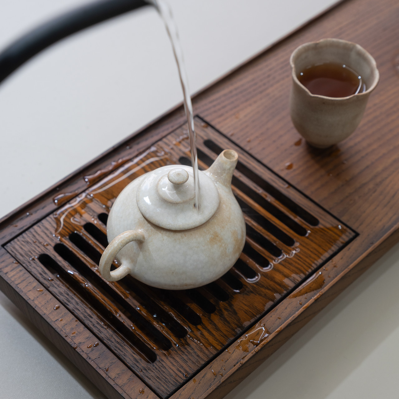DAN TEA BOARD_puddle ver