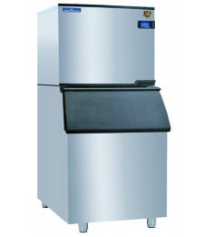 AC700