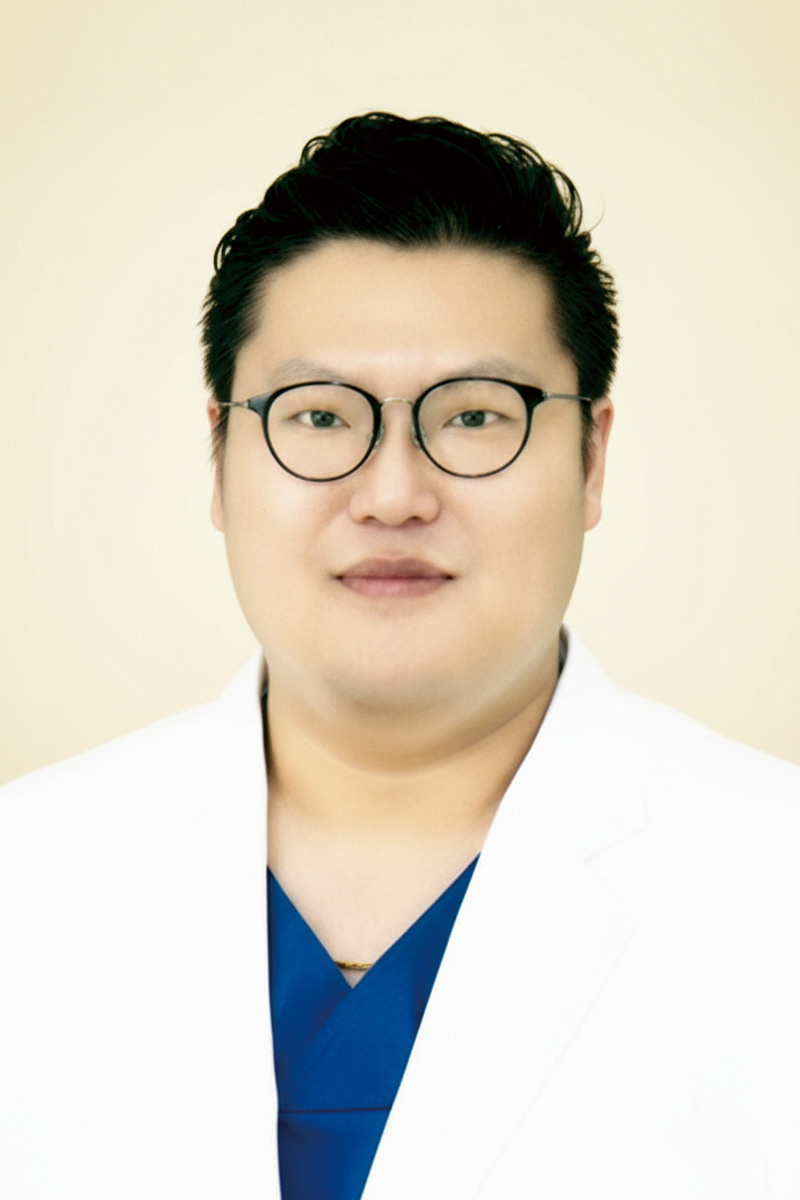필진5