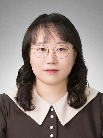 사무국장 방은정