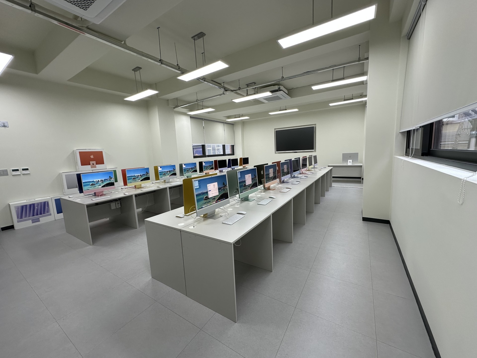 iMac Classroom