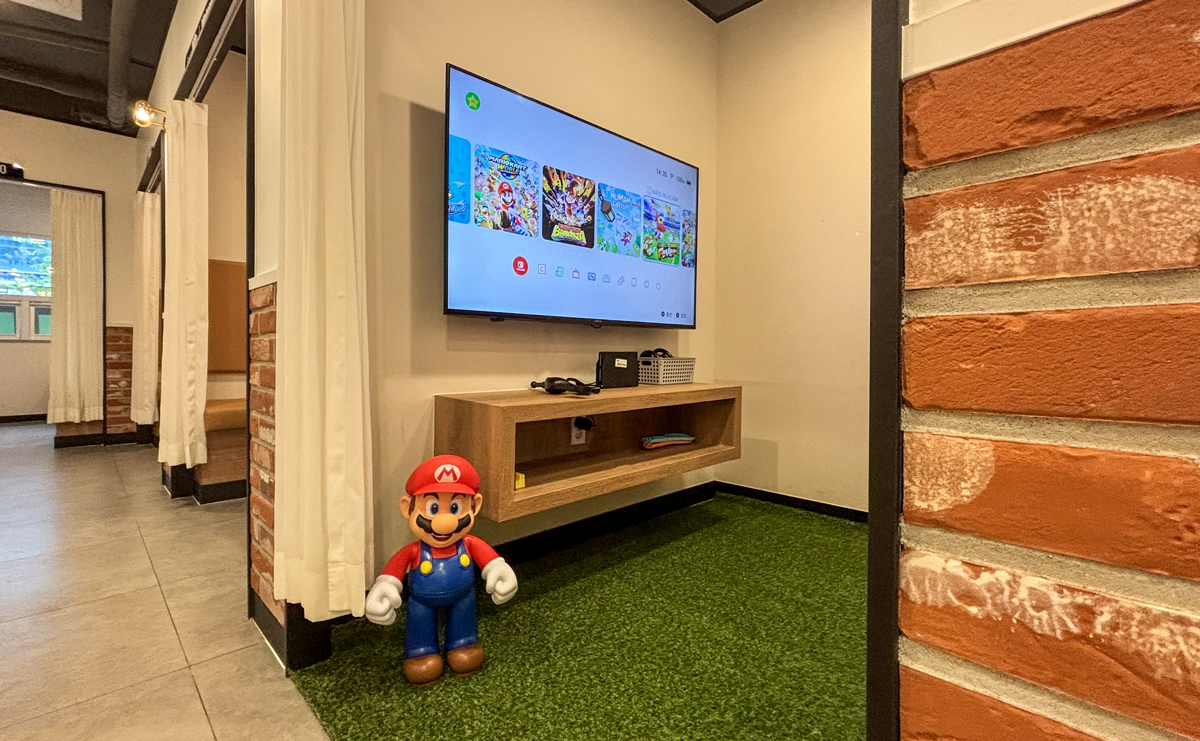 NINTENDO ROOM