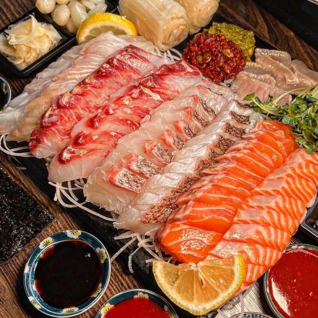 중앙횟집 | Sashimi Restaurant