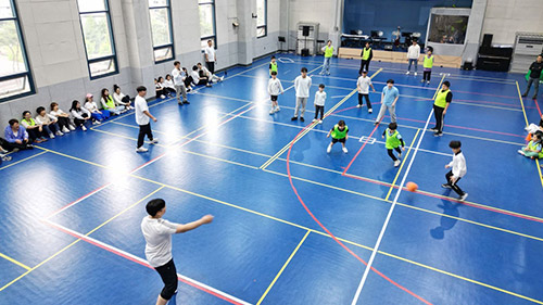 <h6><strong>체육관</strong></h6>