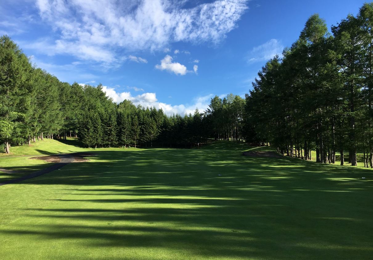 일본골프 홋카이도 북해도 골프 54홀 4일 삿포로시내숙박 컨트리클럽 명문 JLPGA 삿포로에서 가까운 골프장 마코마나이 히츠지가오카 타키노 컨트리클럽 일본여름골프