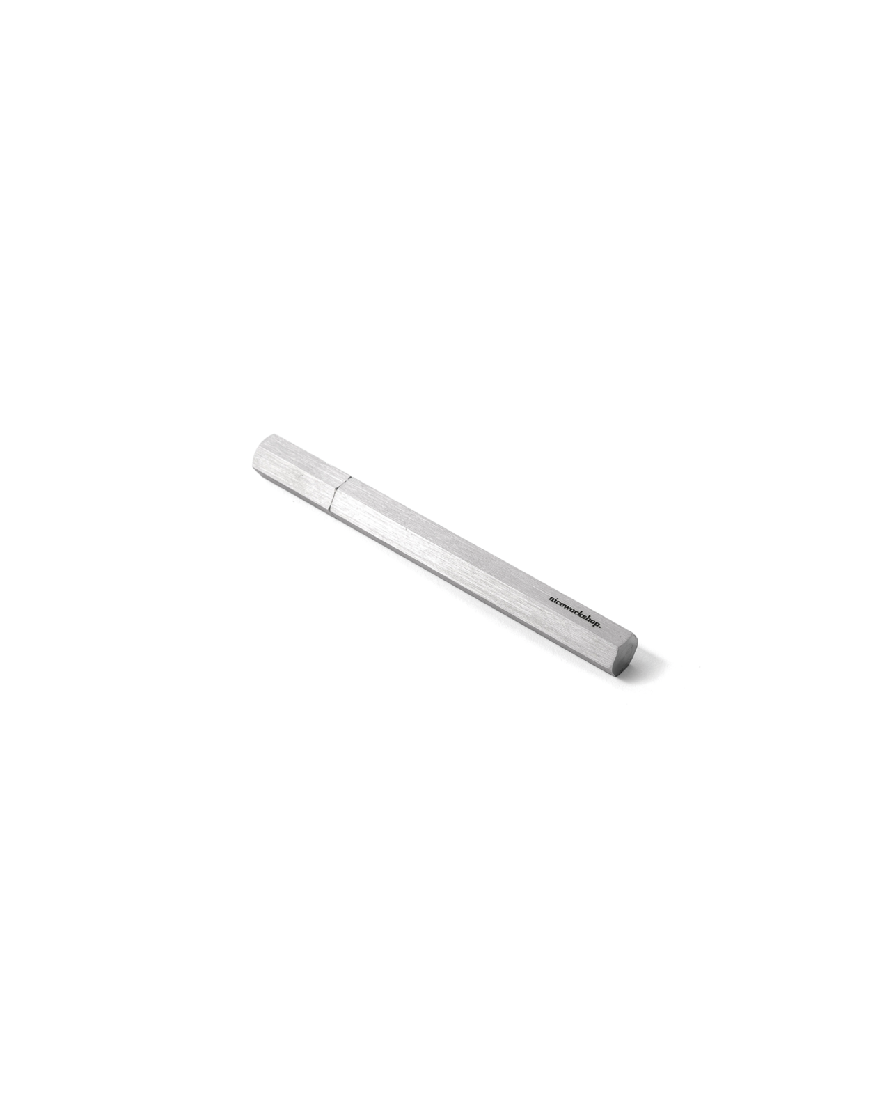 001 Bolt Pen