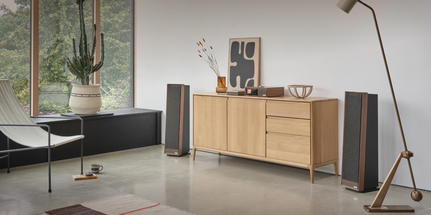 <br>Talisman-R are for people who care<br>about their home as much as their<br>music. Who want speakers that blend<br>into a room but fill it at the same time.’