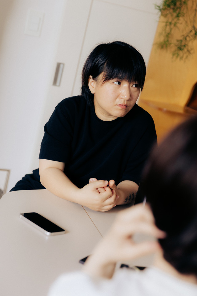 -<br><strong>신인아</strong> <br> <span style="font-size:14px;">오늘의풍경&슈퍼스톰 대표 · <br>페미니스트 디자이너 소셜클럽 이사장</span>
