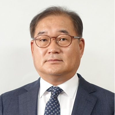 2026대한민국목재산업박람회 심포지엄 발제자 윤형운 대표, 미디어 우드 대표이사, 한국목재신문 발행인, 국산목재이용기술협회 회장