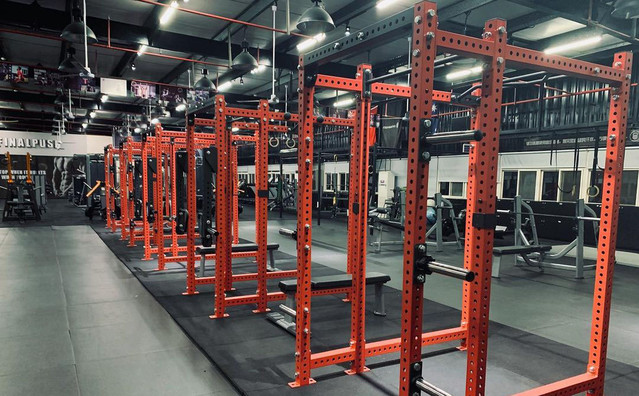 Station & Rack