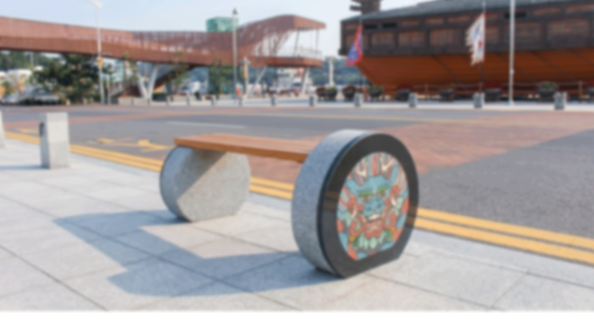 <h1 style="font-weight:600; font-size: clamp(20px, calc(11.647px + 1.493vw), 32px);">조경 시설물</h1>
