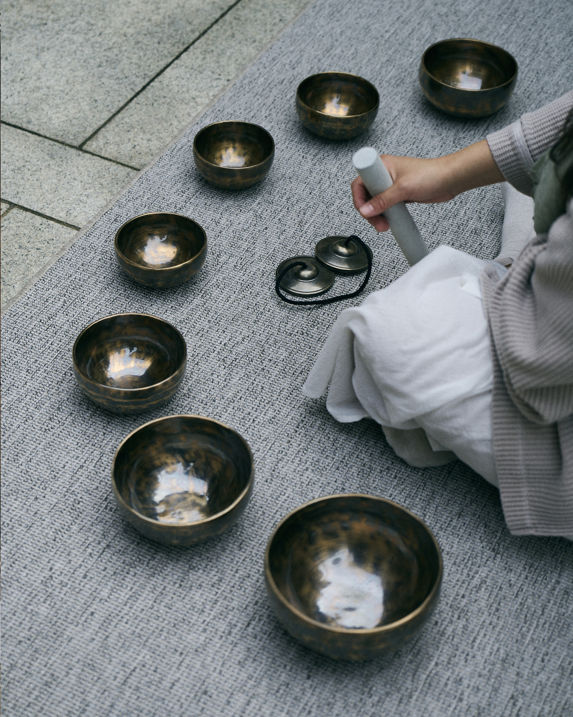 sound bath singing bowl